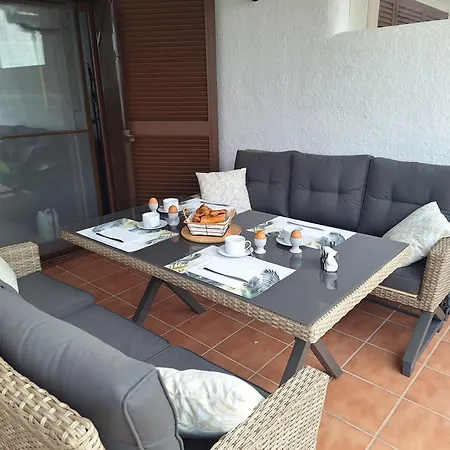 Cocoonly Apartment